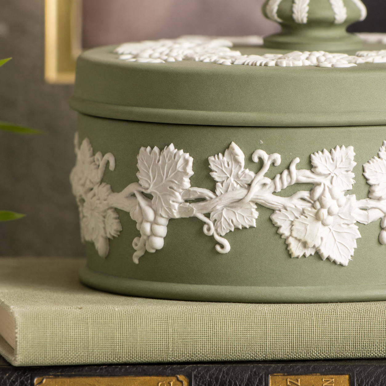 Antique Wedgwood Green Ort Jar