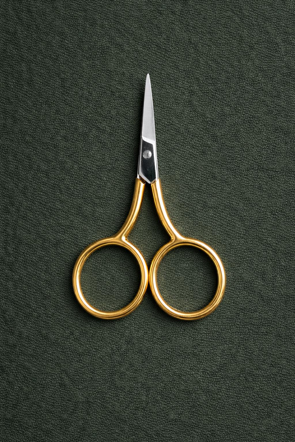 Golden Le Piccole Needlepoint Scissors